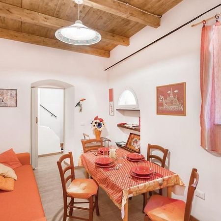 فيلا Casa Nonna Nella Marina dʼMarina dʼAndora المظهر الخارجي الصورة